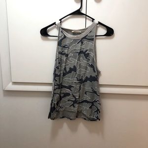 Camo tank